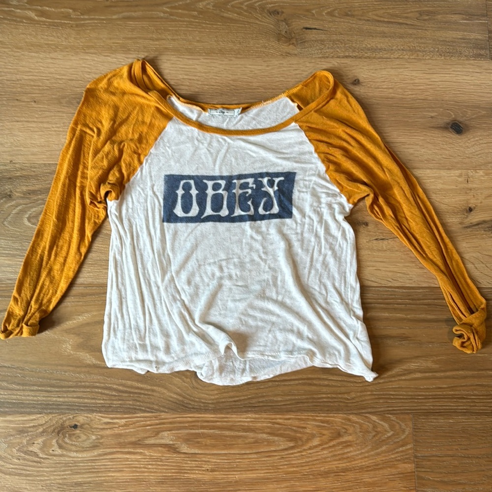 Obey 3/4 sleeve shirt